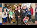 Knox County Mayor Glenn Jacobs Reads for Family Literacy Night