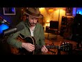 Play Delta Blues by yourself! Sound Vintage & Complete even on your own! Guitar Lesson with Tabs!