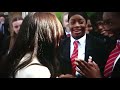 WAIT TILL THE END SCHOOL GIRL'S EPIC REACTION SEEING#MEGHANMARKLE IN THE FLESH#SHORTSVIDEO #SHORTS