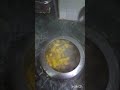 आलू और पालक की गांव की देशी सब्जी 🥰😜😋😜।#haryanvisanskriti #cooking #viralvideo #desikhaana