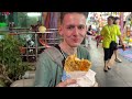 I tried STINKY TOFU for the first time! (Shilin Night Market)  | Taipei Vlog