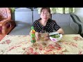 Thu Loan Vlogs | Sáng Mình Ăn Sáng Với Bún Bò Và Trò Chuyện Với Cả Nhà Cho Vui !