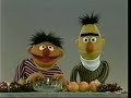 Classic Sesame Street - Ernie counts fruit