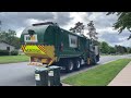 WM Mack LEU Labrie Expert Helping Hand Garbage Truck