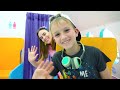 Vlad and Niki help their friends - best stories for children