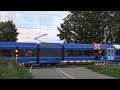 Spoorwegovergang Hoensbroek met Arriva GTW