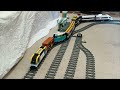 Can Lego 30336 locomotive pull 7 wagons?(Lego Freight Train 60336)