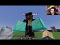 I GOT LOOTED IN MINECRAFT 😰| LILYVILLE SMP
