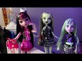 how to get rid of GLUE SEEPAGE on your monster high dolls!