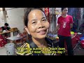 Phnom Penh Eats / Street Food Tour in the City of Cambodia