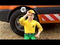 Tractor carrying construction timber | Play repair tractor with broken wheels | BIBO TOYS