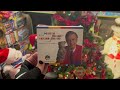 Mr. Rogers' Neighborhood Watch: Christmas Time With Mister Rogers