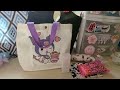 what's in my hello kitty bag 💜