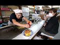 A rustic teppanyaki restaurant run by 74-year-old super-grandma sisters! Popular omelette rice!