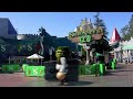Shrek’s day out but the song is normal speed