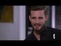 Tyler Henry Recognizes Nico Tortorella's MEDIUM ABILITIES | Hollywood Medium | E!