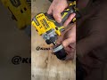 Шуруповерт Dewalt с набором адаптеров для работы в труднодоступных местах😎👍