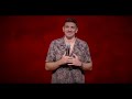 Andrew Schulz - Showing off Wealth is Gross!