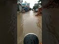 hiWatch the video of the flooded road in Kbal Spean villageទស្សនាទឹកជំនន់លិចផ្លូវក្នុងភូមិក្បាលស្ពាន