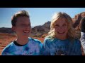 TWIN VS TWIN EXTREME YOGA CHALLENGE IN THE DESERT!