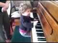 Mathilde plays piano.3GP