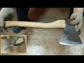 We correctly plant the axe on the ax handle. The best way to plant an axe. The axe won't come off an