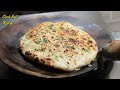 आलू कुलचा और स्पेशल चटनी घर पर बनाने का सबसे आसान तरीका बिना तंदूर | Aloo Kulcha Bread with Chutney