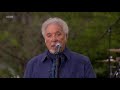 Tom Jones - Green Green Grass Of Home (Radio 2 Live At Home)