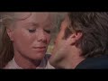 Egg kiss (Hang 'Em High - 1968)