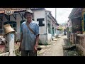 Rumah sederhana terujung pinggir sawah,alam pedesaan yang indah,di pedesaan Jawa barat