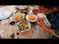 Bữa cơm đạm bạc của farmingvochanhtin những ngày đầu lập nghiệp , trứng chiên cà nướng. #farming