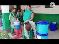 Water bell मे मध्य विद्यालय डोरंडा के  बच्चे पानी पीते हुए।