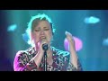 Kelly Clarkson - The Trouble With Love Is (Disney World Swan & Dolphin Resort)