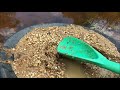 Alluvial Gold Prospecting - How to Set Up a River Sluice - Aussie Bloke Prospector