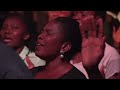 PETERSON OKOPI EMOTIONAL WORSHIP IN COZA ABUJA (7DG 2021)