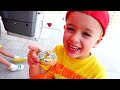 Vlad and Niki Cooking and playing with Mom - Funny stories for children