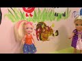 WALL Art Painting ! Elsa and Anna toddlers - school - Barbie is teacher - colors