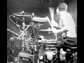 blink-182 - Dumpweed (Travis Barker drum cam)