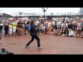 darling harbour street performer