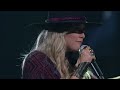 HARDY - wait in the truck (feat. Lainey Wilson) (CMA Awards 2022 Live Performance)