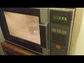 Vintage Microwave Demonstration: Toshiba ER-875BT from March 1986