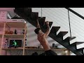 STAIR PULL UPS