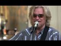 Daryl Hall and Darius Rucker - Wagon Wheel