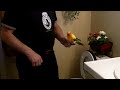 BIRD THAT IS TOTALLY TOILET TRAINED 001.MOV