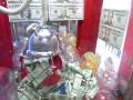 UFO catcher (Claw machine)-- Winning  Cash
