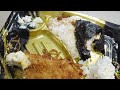 【咀嚼異常者】白身魚フライの海苔弁当を楽しみながら短編集を提供する男、尾崎
