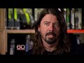 Dave Grohl and Taylor Hawkins talk about bands.