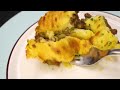 Shepherd's Pie in a cast iron pan | lamb and peas filling, cheesy potato topping