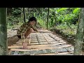 A 15-year-old girl with no place to live built a shelter in the forest using fragile bamboo