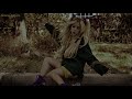 Avril Lavigne - Bigger wow [lyrics]
